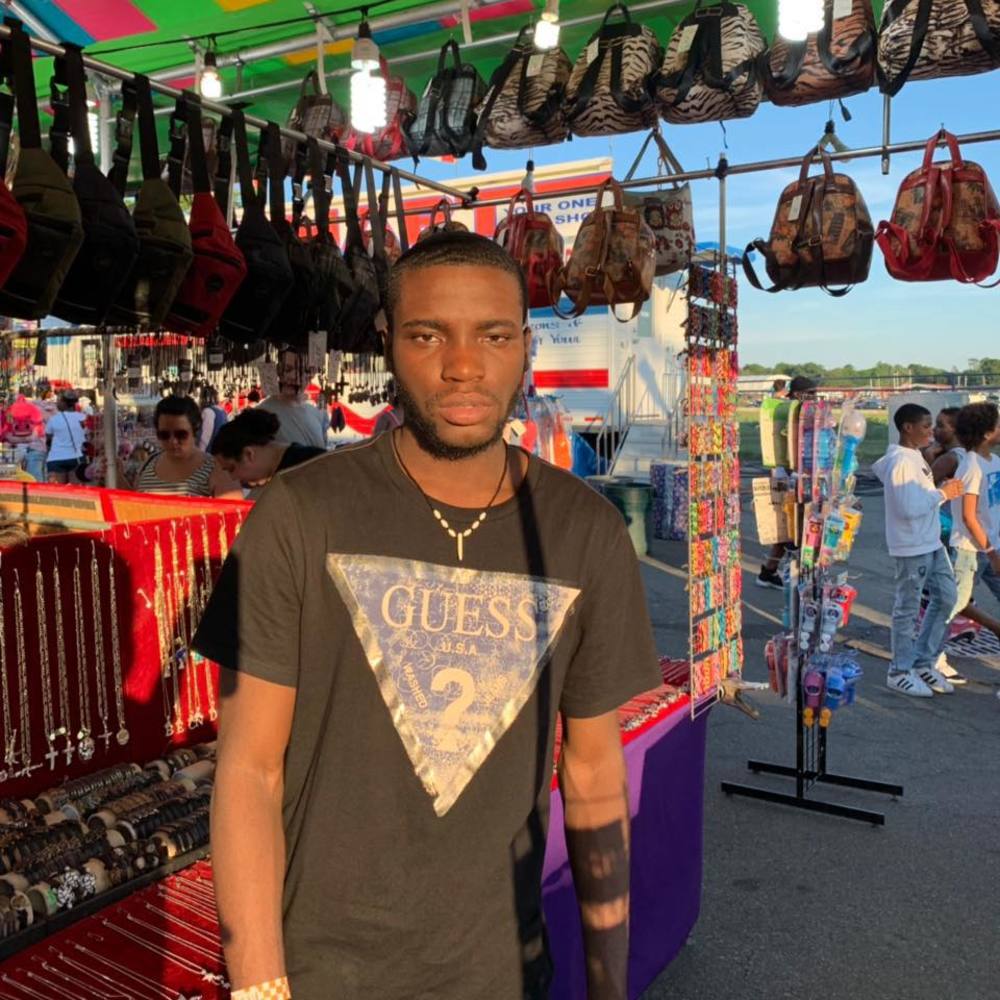 Meet your Posher, Dylan